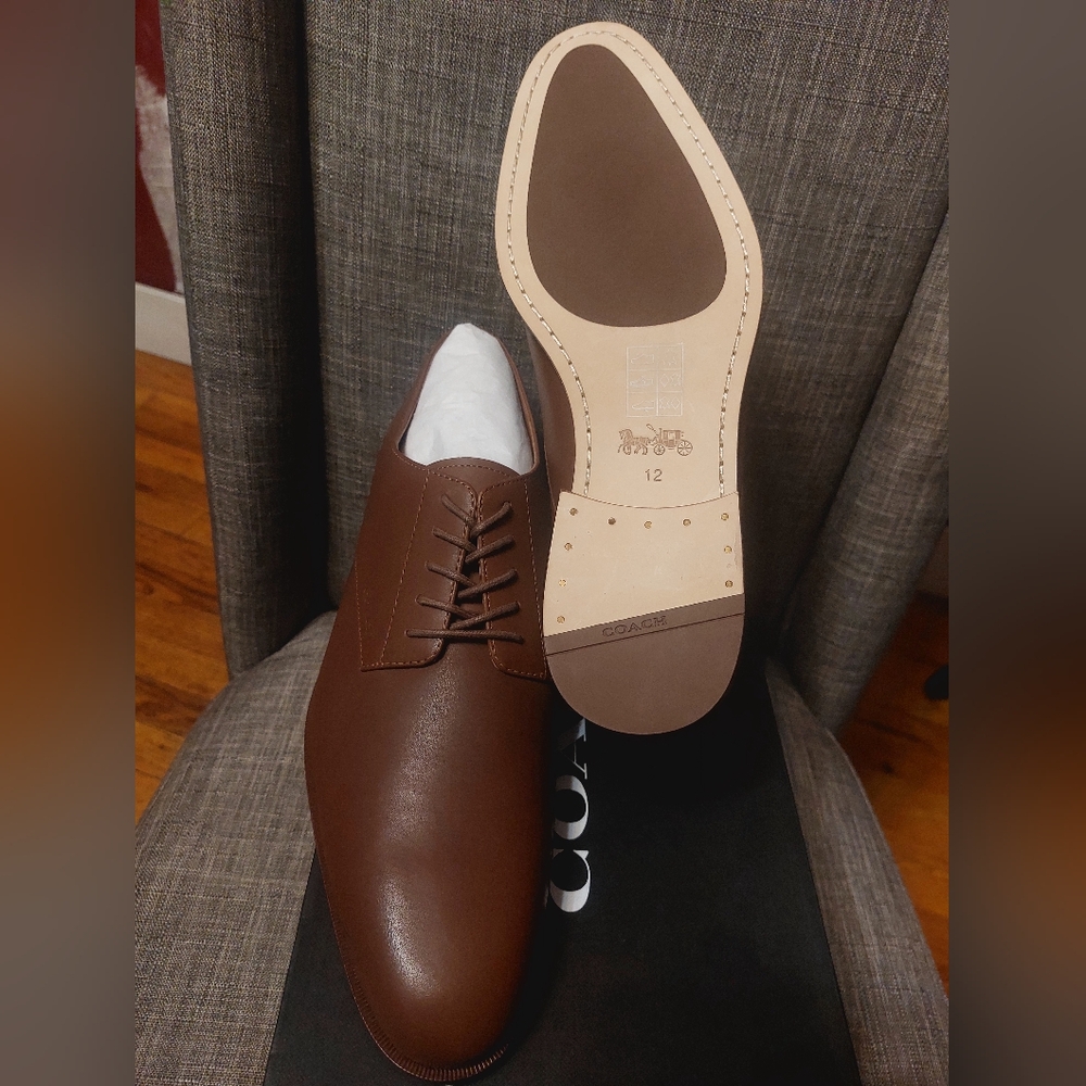 Coach Men's Brown Leather Oxford Shoes - Picture 4 of 12